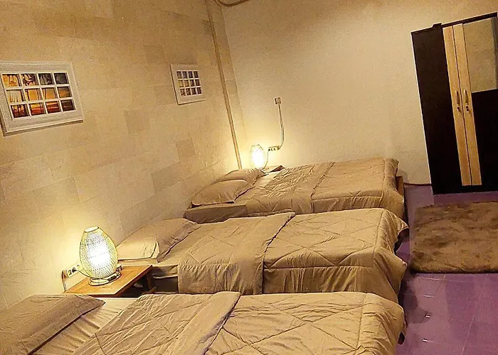 Hustay - Hotel *